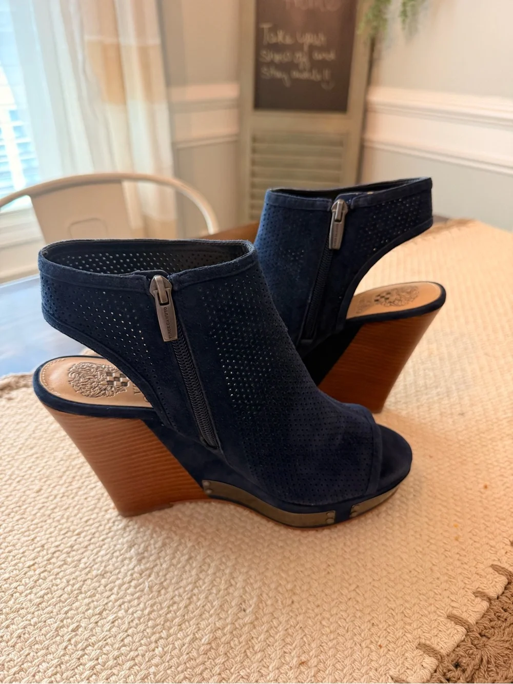 Vince Camuto blue suede perforated peep-toe wedge booties Sz 8.5